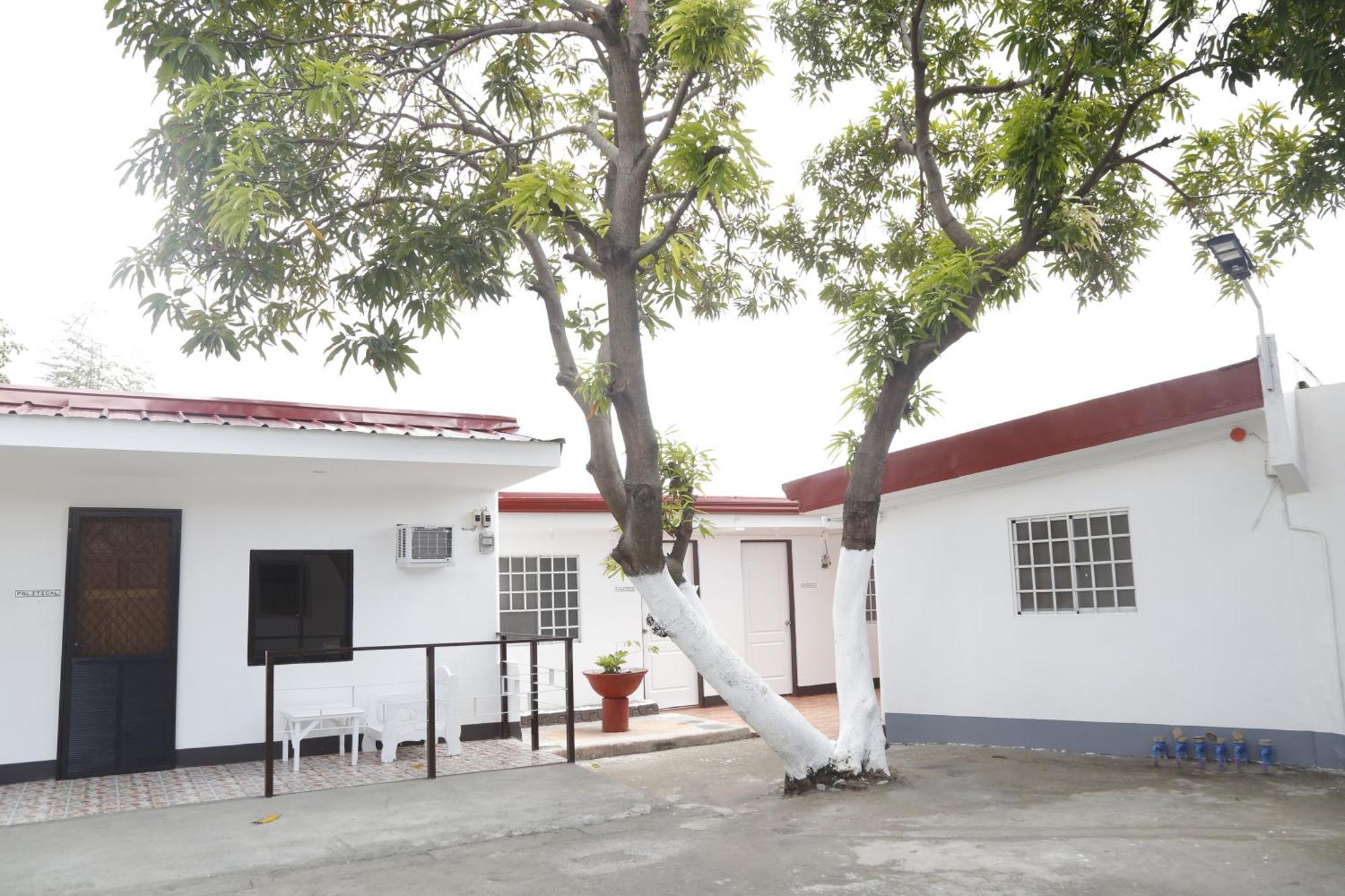 Dream Inn Bacoor Cavite Экстерьер фото